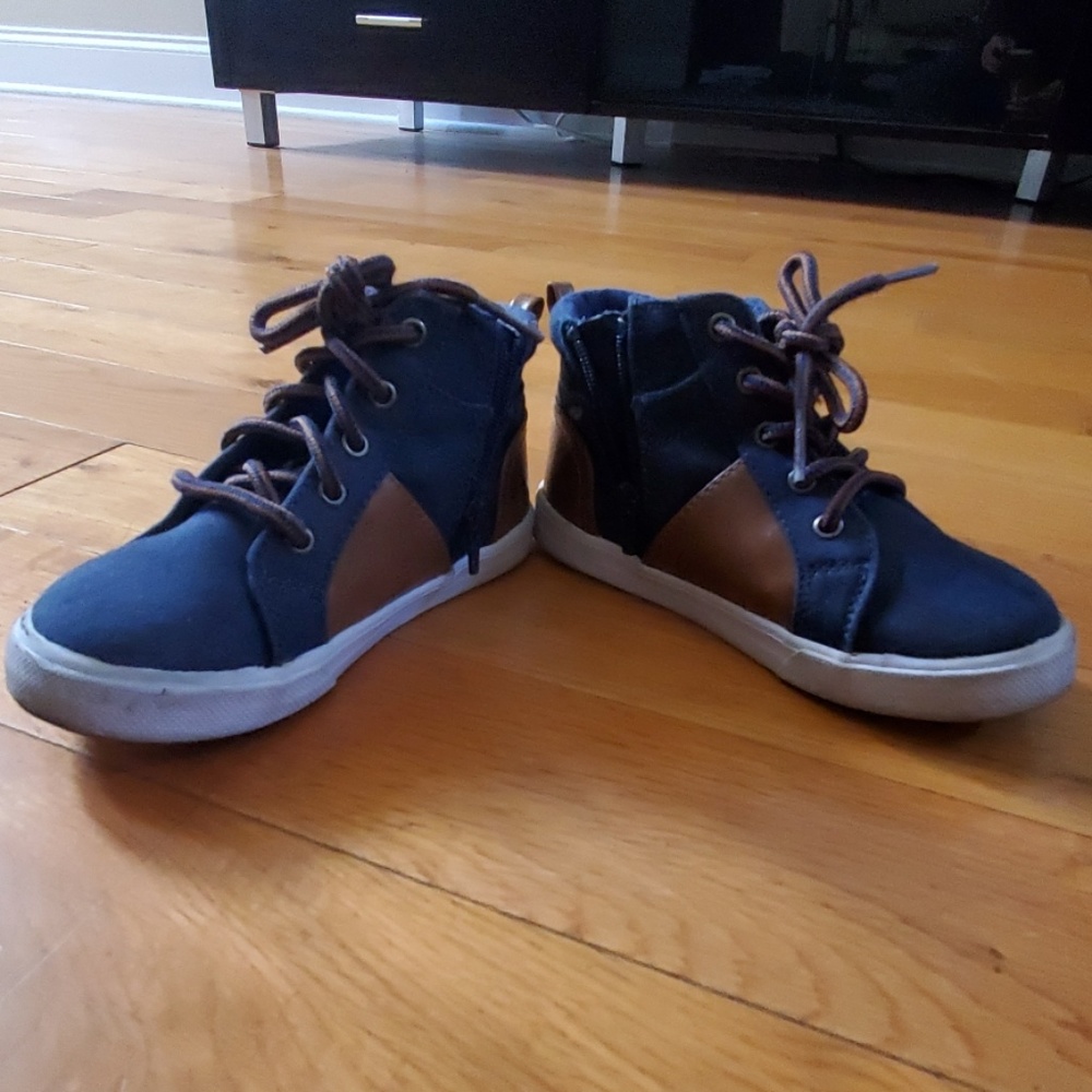 Cat & Jack boys boots